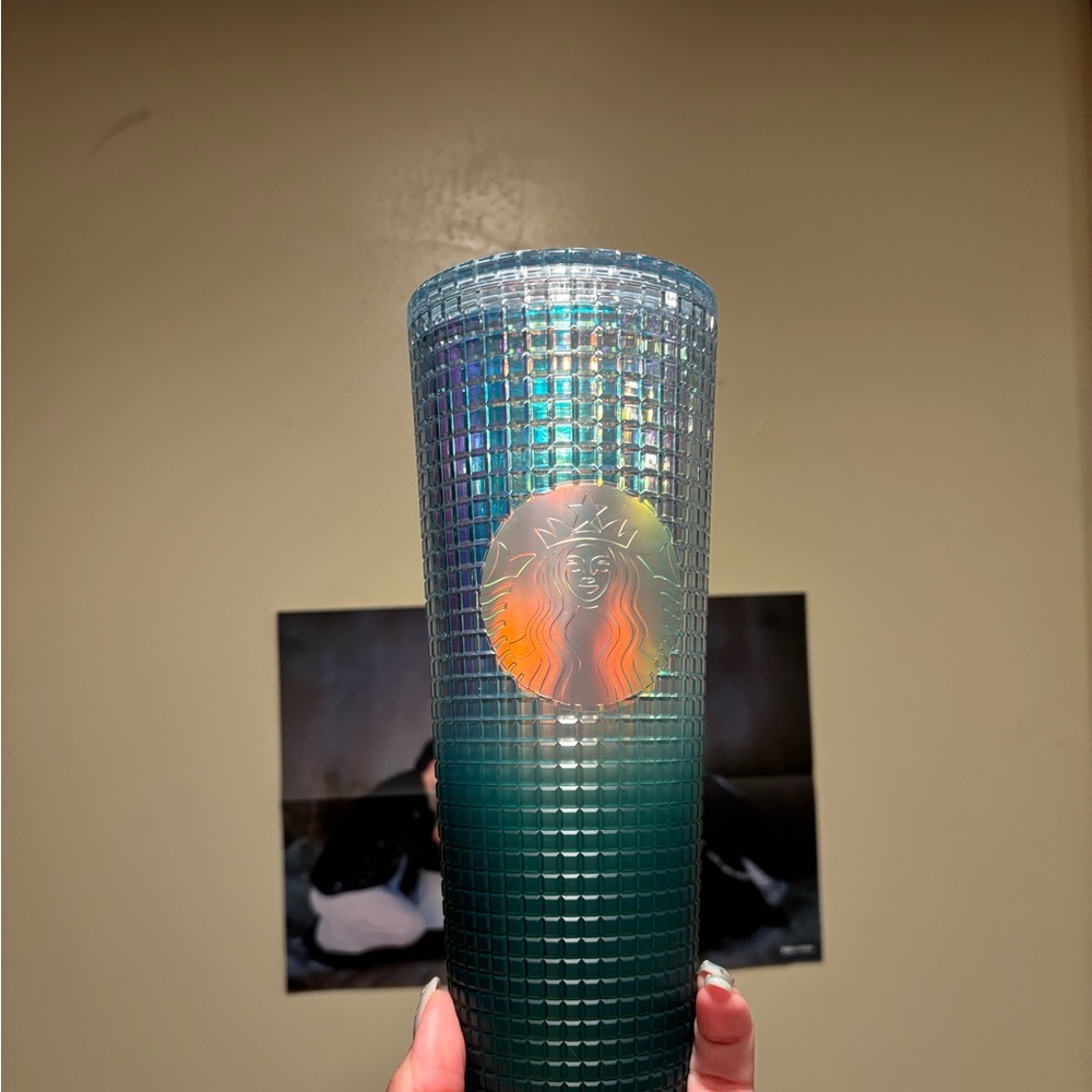 Starbucks Iridescent green 24oz Tumbler gently used